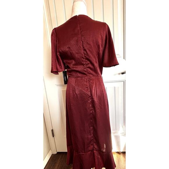 Lulu’s Faux Wrap Dress Burgandy NWT Small Bridal Shower Baby Shower Garden Party - Picture 6 of 9
